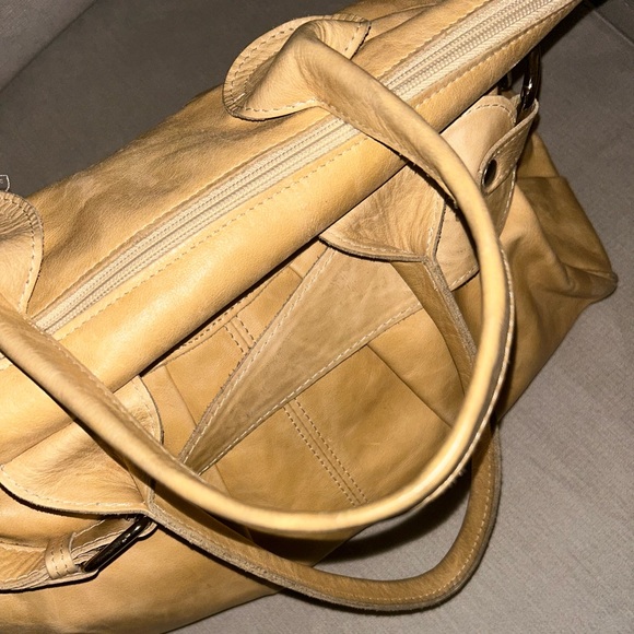 Italian leather Handbag - Picture 5 of 6